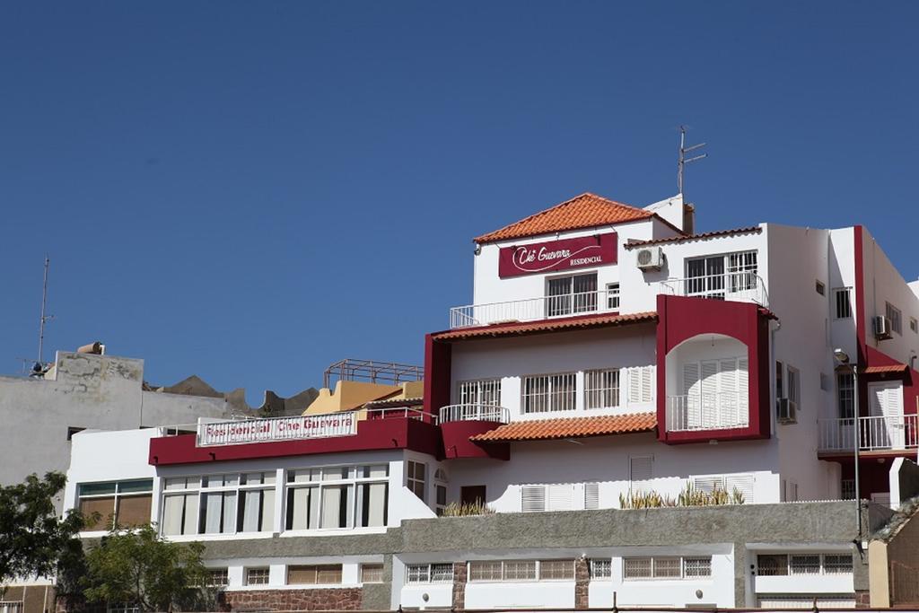 Residencial Che Guevara Bed & Breakfast Mindelo Luaran gambar